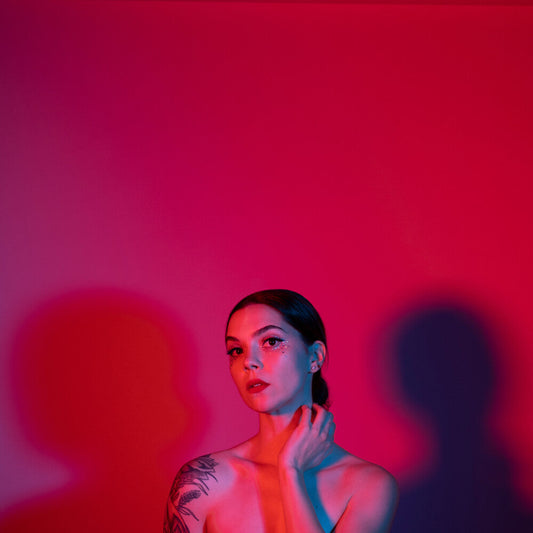 Kayleigh Goldsworthy - Learning To Be Happy (Colored Vinyl) (Red) (Can)