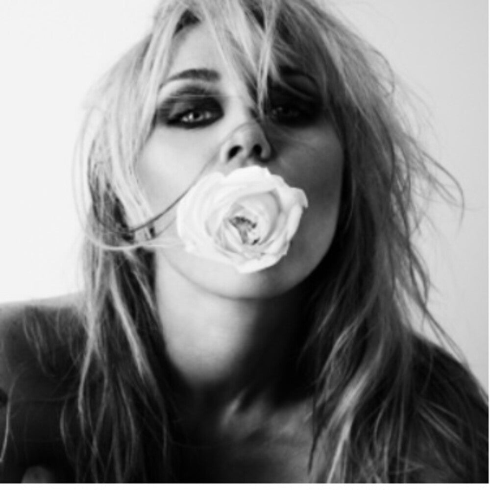 [PRE-ORDER] Miley - Bass Persuades (Black with Poster)
