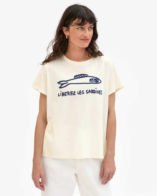 "Liberez les Sardines" Classic Tee (Cream)